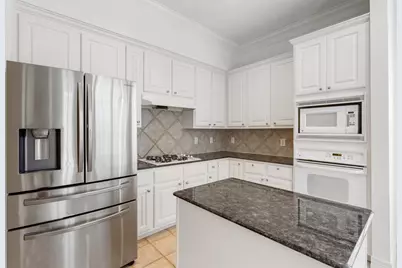 5913 Dolores Street #B, Houston, TX 77057 - Photo 4