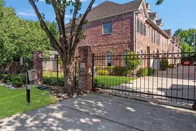 5913 Dolores Street #B, Houston, TX 77057 - Photo 6