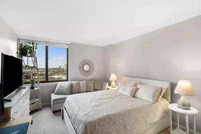 3525 Sage Road #1612, Houston, TX 77056 - Photo 6