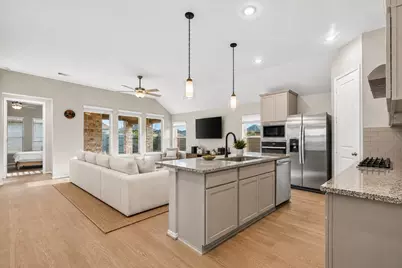 2419 Honeyberry Shrub Drive, Manvel, TX 77578 - Photo 10