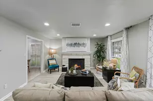 9 S Shore Dr, Galveston, TX 77551 - Photo 6