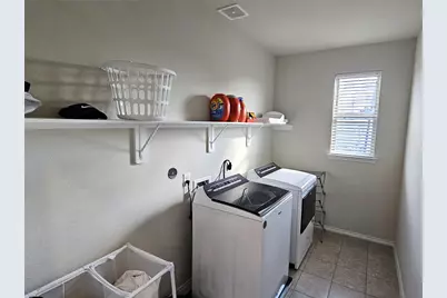 3234 Longleaf Meadows Drive, Houston, TX 77063 - Photo 24