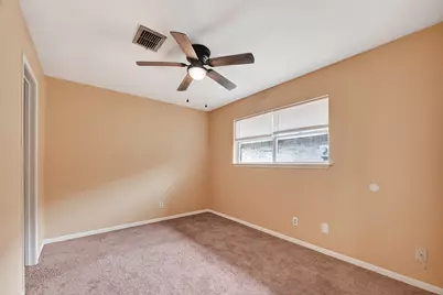 4826 Redfish Reef Drive, Bacliff, TX 77518 - Photo 20