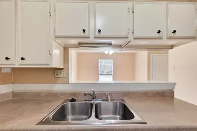 4826 Redfish Reef Drive, Bacliff, TX 77518 - Photo 14