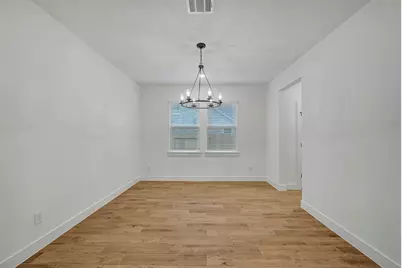 12106 Upper Meadows Avenue, Mont Belvieu, TX 77535 - Photo 6