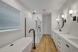 12106 Upper Mdws Ave, Mont Belvieu, TX 77535 - Photo 20