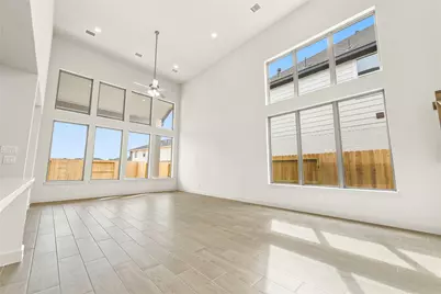 15826 Swan Lake Lane, Conroe, TX 77302 - Photo 4