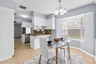 2007 Yorktown Ct N, League City, TX 77573 - Photo 16