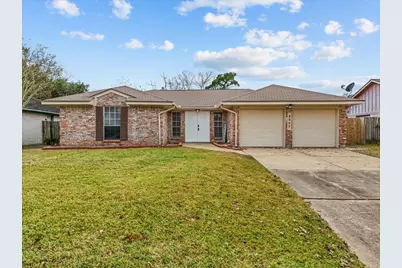 2007 Yorktown Court N, League City, TX 77573 - Photo 1