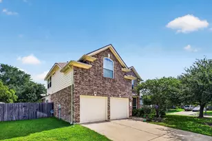 16026 Rustlers Trail Ln, Cypress, TX 77429 - Photo 2