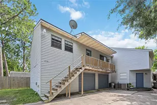 2119 N Austin Ave, Pearland, TX 77581 - Photo 2