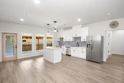 502 Tall Timber Drive, West Columbia, TX 77486 - Photo 8