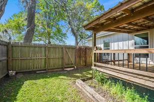502 Tall Timber Dr, West Columbia, TX 77486 - Photo 28