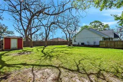 502 Tall Timber Drive, West Columbia, TX 77486 - Photo 34