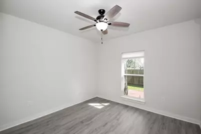 502 Tall Timber Drive, West Columbia, TX 77486 - Photo 22