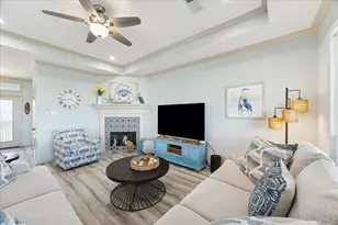 13522 Windlass Circle Dr, Galveston, TX 77554 - Photo 6