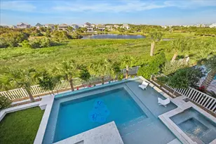 13522 Windlass Circle Dr, Galveston, TX 77554 - Photo 34