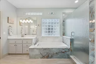 13522 Windlass Circle Dr, Galveston, TX 77554 - Photo 16