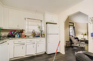 726 McDaniel St, Houston, TX 77022 - Photo 4
