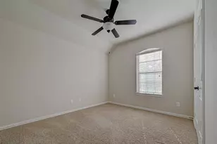 17243 Lowell Lake Ln, Humble, TX 77346 - Photo 28