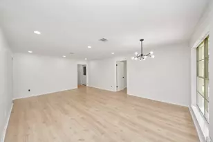 7705 Yoe St, Houston, TX 77016 - Photo 8