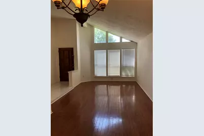10810 Swan Glen Drive, Houston, TX 77099 - Photo 2