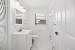 7516 Morningside Dr, Houston, TX 77030 - Photo 12
