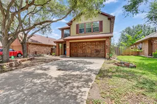 13119 Lindenloch Ln, Houston, TX 77085 - Photo 2