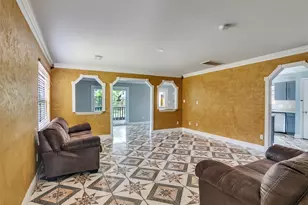 13119 Lindenloch Ln, Houston, TX 77085 - Photo 10