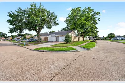 19963 Sutton Falls Drive, Cypress, TX 77433 - Photo 6