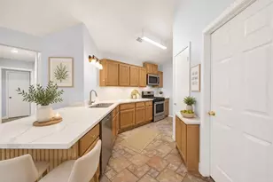 19963 Sutton Falls Dr, Cypress, TX 77433 - Photo 14