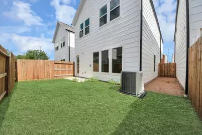 4023 Boho Lane, Houston, TX 77045 - Photo 16