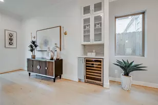 2713 Beauchamp St, Houston, TX 77009 - Photo 10