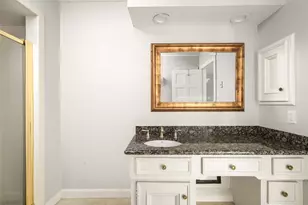9338 Briar Forest Dr, Houston, TX 77063 - Photo 42