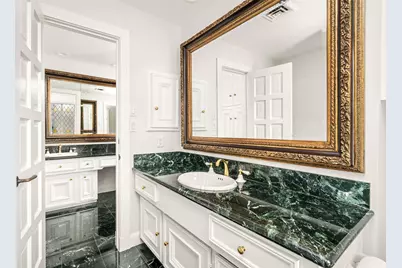 9338 Briar Forest Drive, Houston, TX 77063 - Photo 32