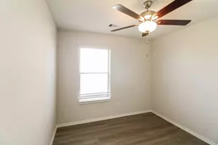 11011 Inflow Dr, Conroe, TX 77303 - Photo 16
