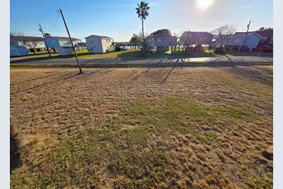 405 Blue Water Boulevard, Sargent, TX 77414 - Photo 28