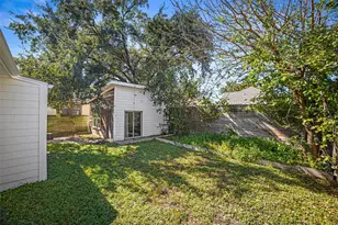 310 Hunt St, Houston, TX 77003 - Photo 24