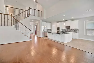 18 Garden Path Place, Tomball, TX 77375 - Photo 8