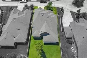 18 Garden Path Pl, Tomball, TX 77375 - Photo 2