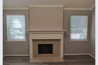 9901 Sharpcrest Street #M9, Houston, TX 77036 - Photo 4