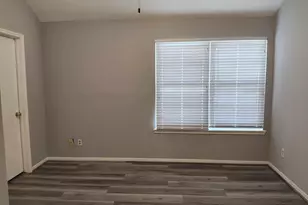 9901 Sharpcrest St, Houston, TX 77036 - Photo 8