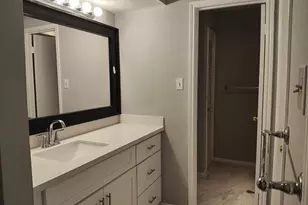 9901 Sharpcrest St, Houston, TX 77036 - Photo 12