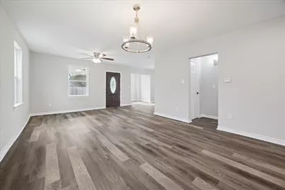 3715 Rawley Street, Houston, TX 77020 - Photo 4