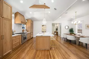 1528 Cortlandt St, Houston, TX 77008 - Photo 10