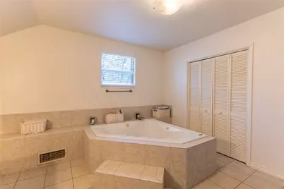 310 Medford Street, Vidor, TX 77662 - Photo 22