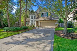 19 E Sundance Cir, The Woodlands, TX 77382 - Photo 1