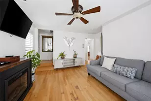 1951 Lexington St, Houston, TX 77098 - Photo 10