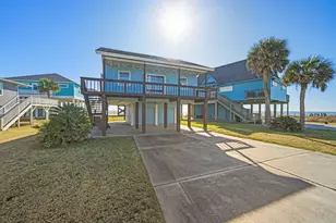 12625 W Ventura Dr W, Galveston, TX 77554 - Photo 4