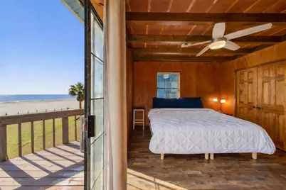 12625 W Ventura Drive W, Galveston, TX 77554 - Photo 22